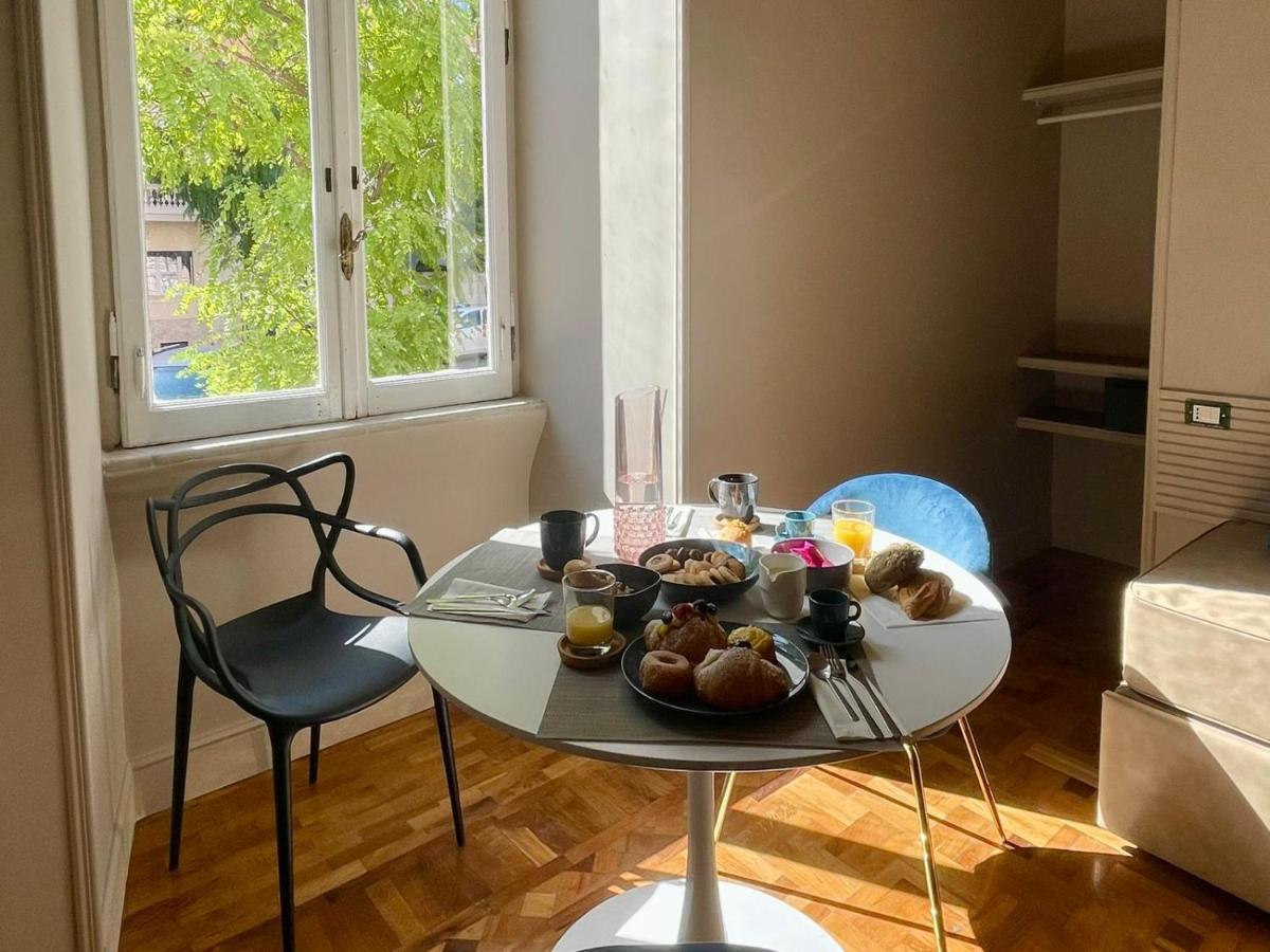 Casa de hóspedes Z-archsuites Urbs