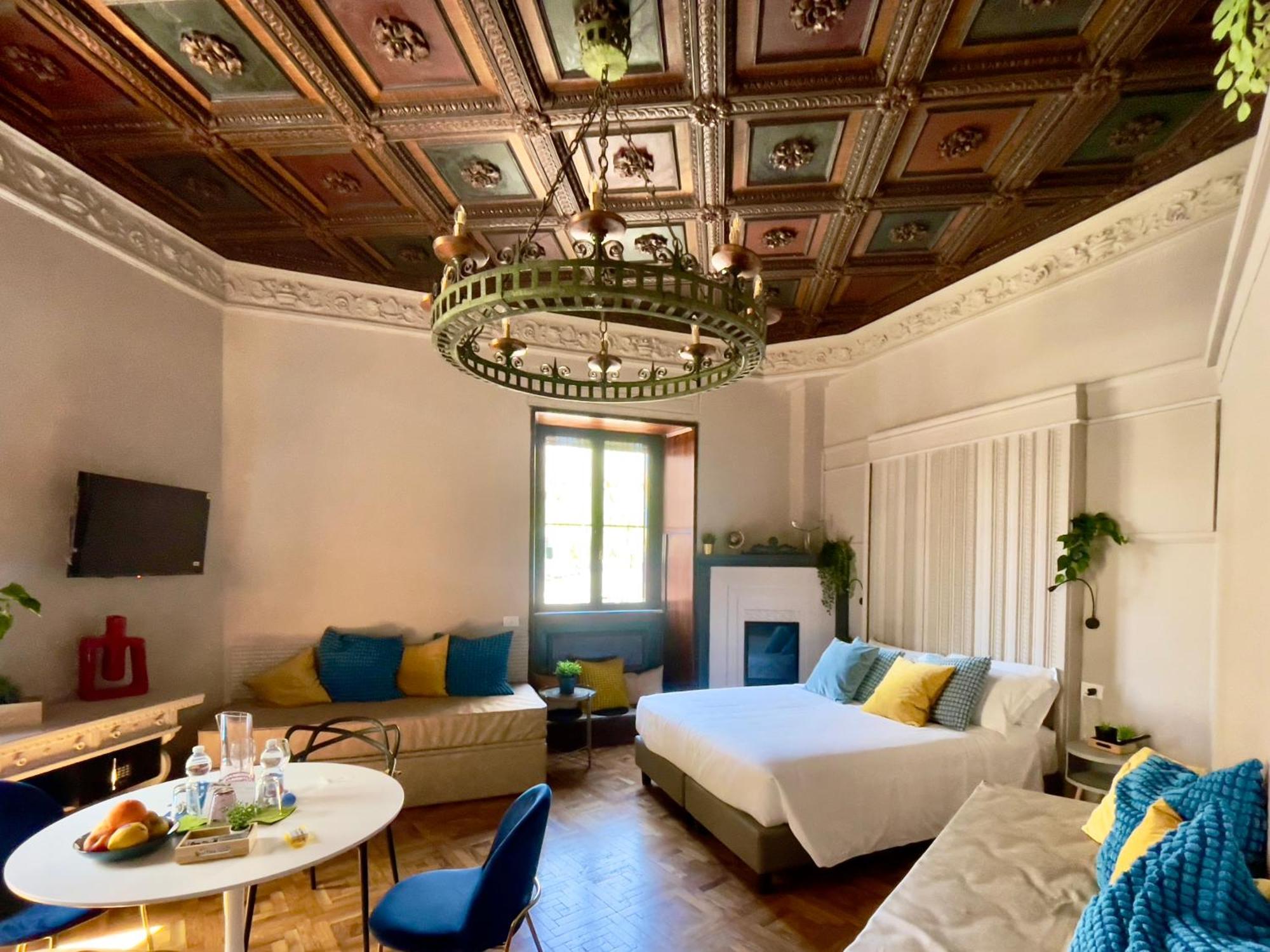 Pensión Z-archsuites Urbs